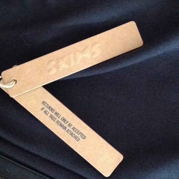 🔴 SKIMS - Black Onyx Cloud Fold Over Long Skirt - Picture 7 of 7